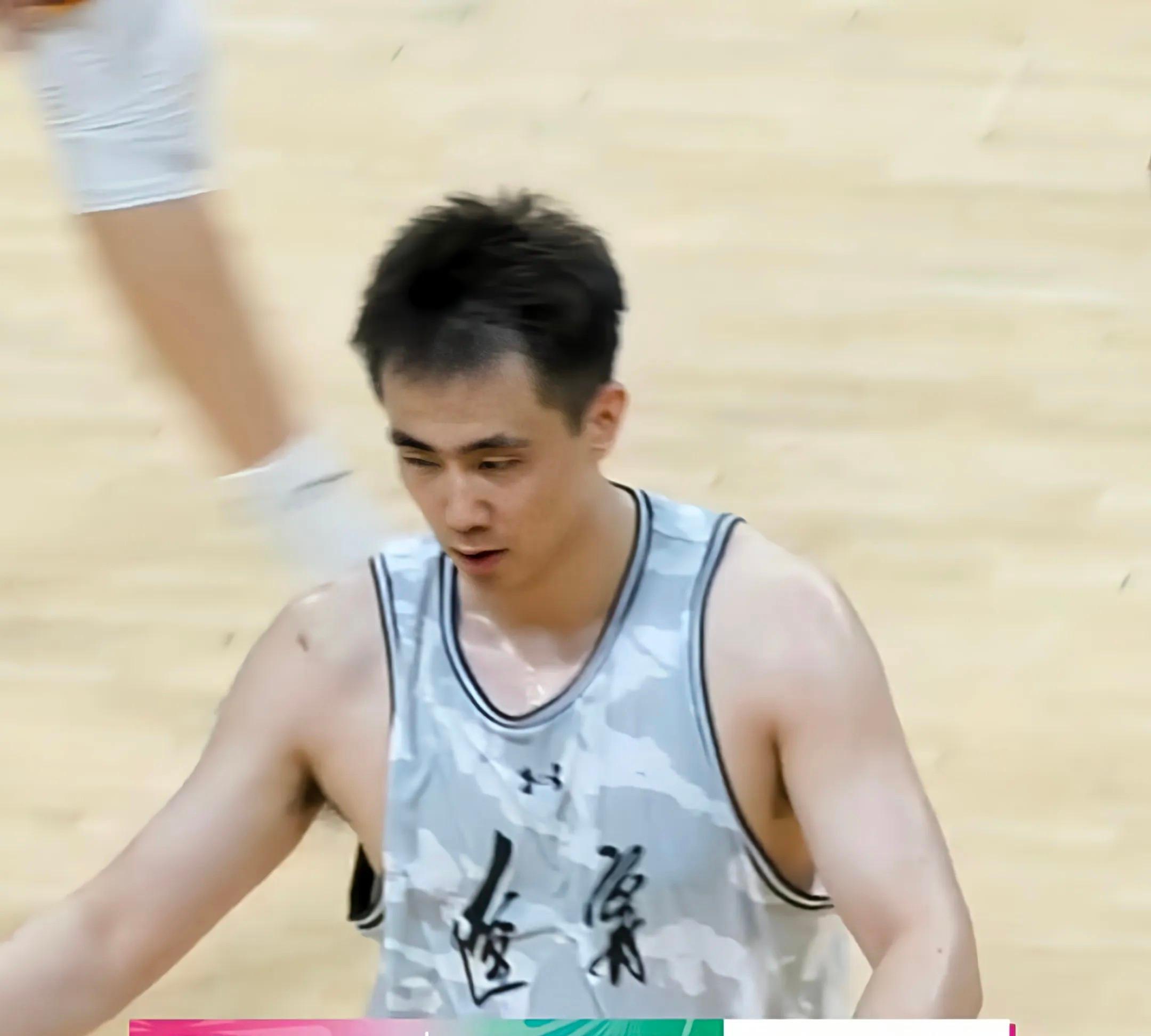 窗口期体能课后，四川男篮官宣签约备战全明星赛，球迷炸锅，临场指挥获称赞(宣汉职中招生简章)-九游jiuyou体育直播